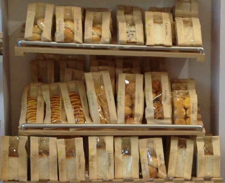 Sản xuất túi giấy đựng bánh mì